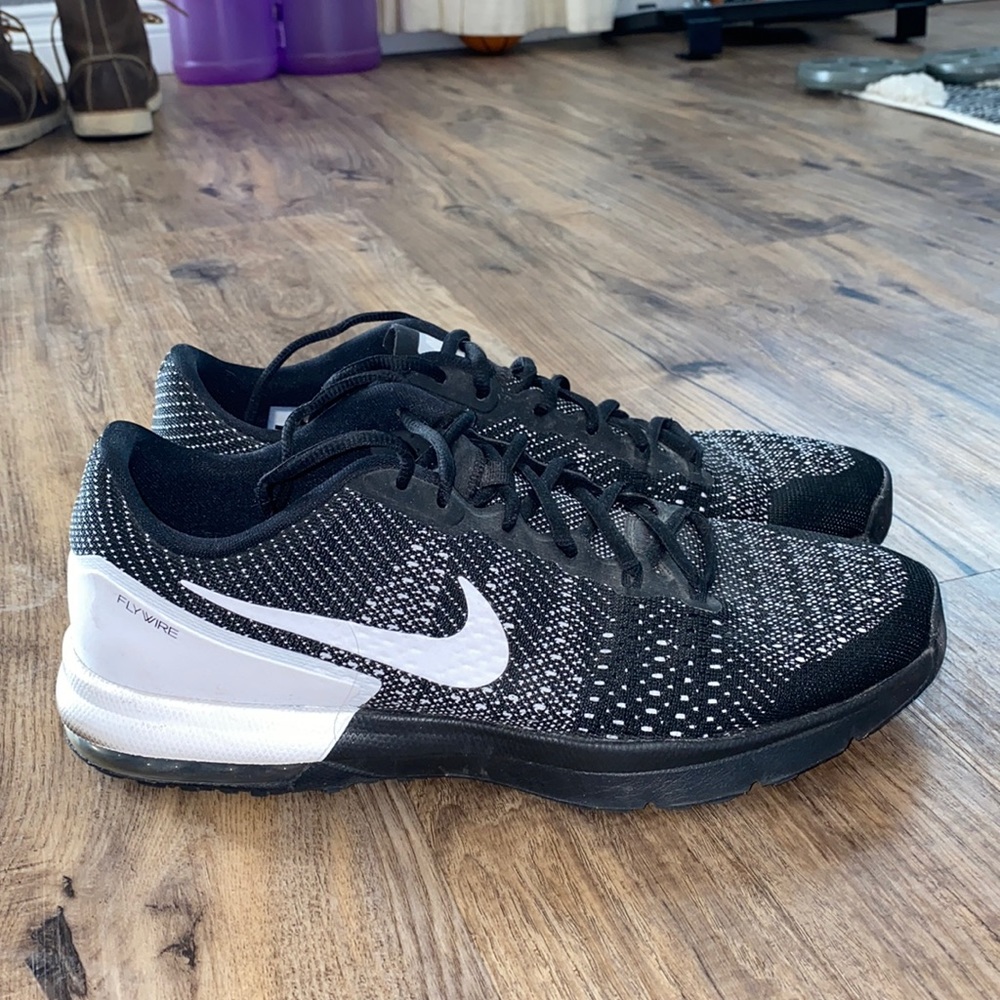 men’s nike shoes